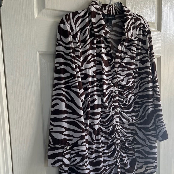 INC International Concepts Brown and White Zebra Blouse - Picture 3 of 3